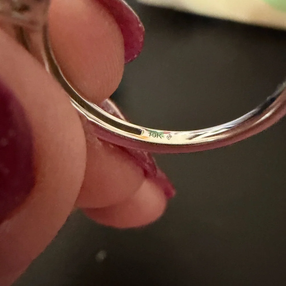 Wedding band - Picture 4 of 5